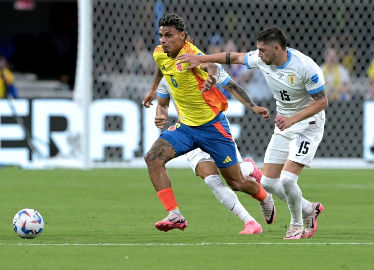 Nhận định soi kèo Uruguay vs Colombia lúc 7h00 ngày 16/11/2024 nhan-dinh-soi-keo-uruguay-vs-colombia-luc-7h00-ngay-16-11-2024-1