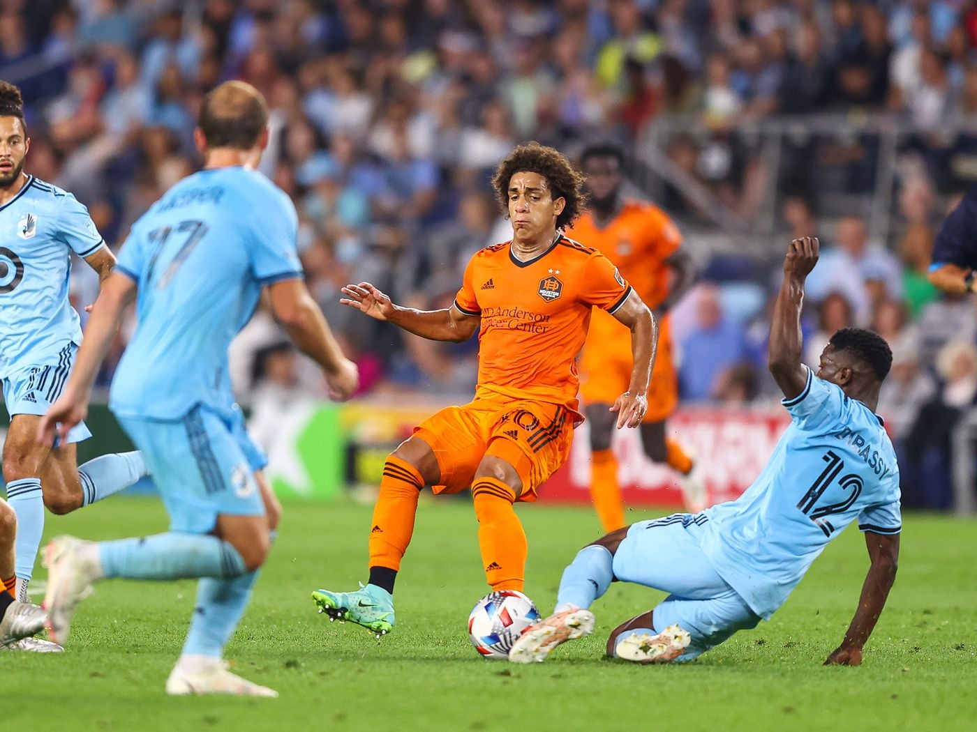 Nhận định soi kèo Minnesota vs Houston Dynamo lúc 07h30 ngày 26/6/2025 nhan-dinh-soi-keo-minnesota-vs-houston-dynamo-luc-07h30-ngay-26-6-2025-1